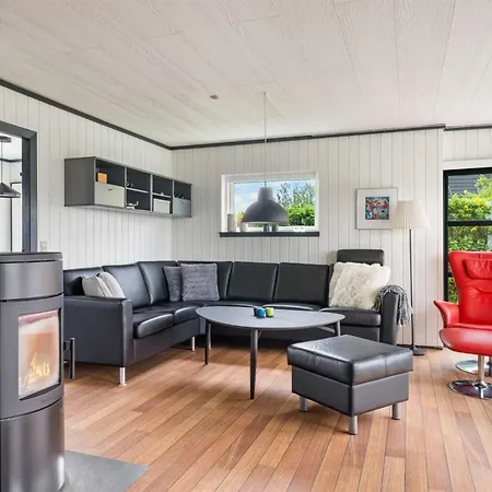 Elline - 200m From The Sea By Interhome *