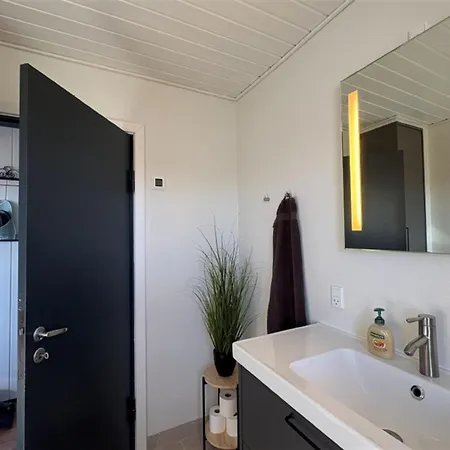 Elline - 200m From The Sea By Interhome Feriehus